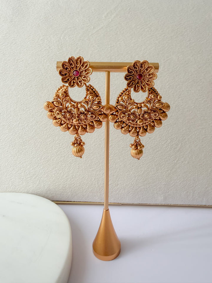 Diyani chandbalis goud