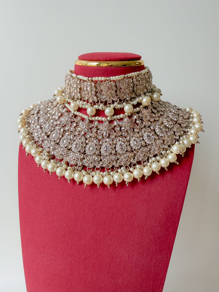 Sandhya sieradenset met parels