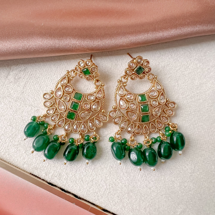 Arnisha set