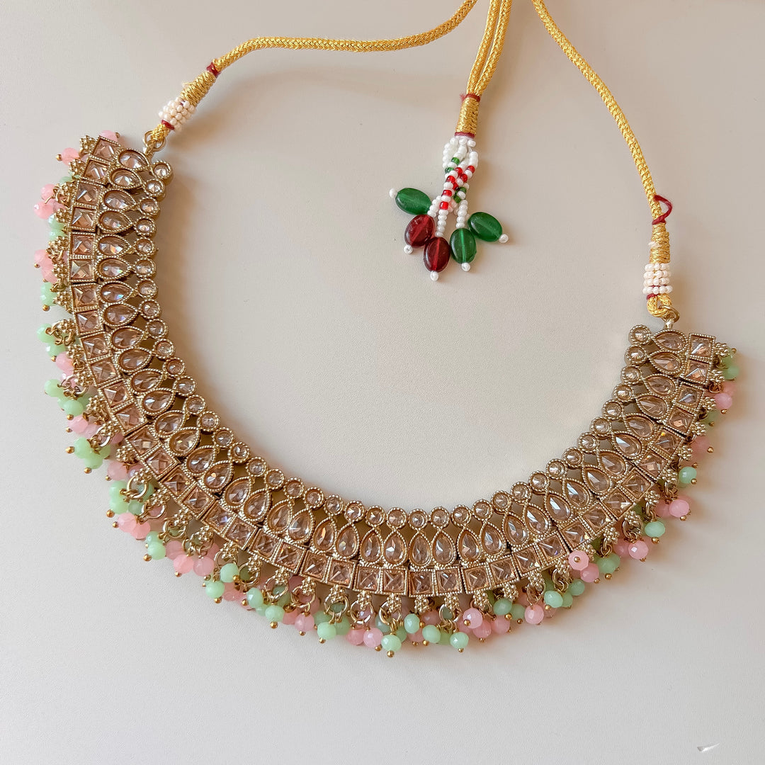 Umayra set