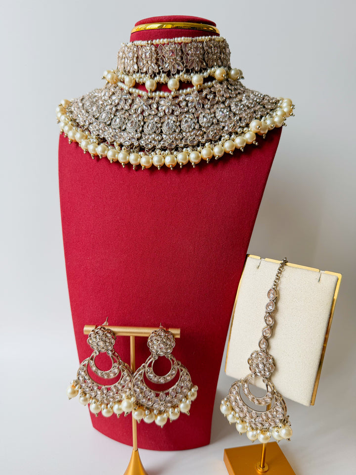 Sandhya sieradenset met parels