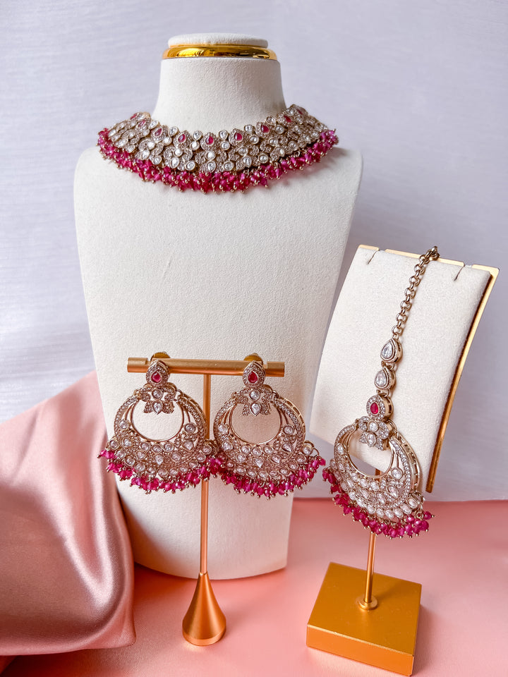 Charita set