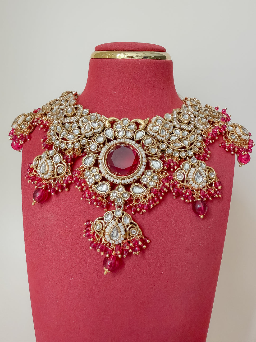 Sharina Indiase sieradenset fuchsia