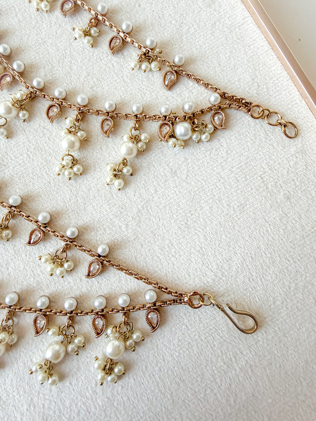 Sapna oorbelketting