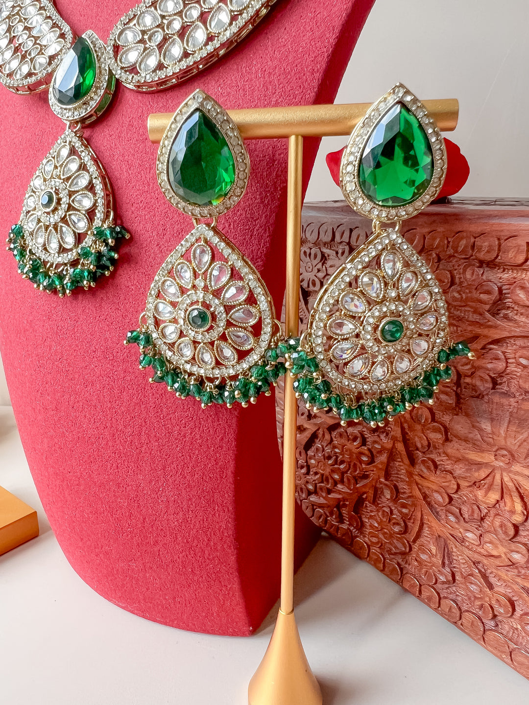 Sharvita set