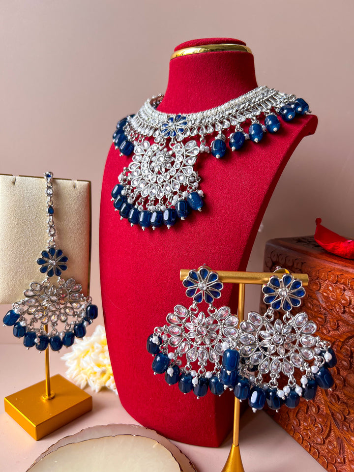 Vasundhara set