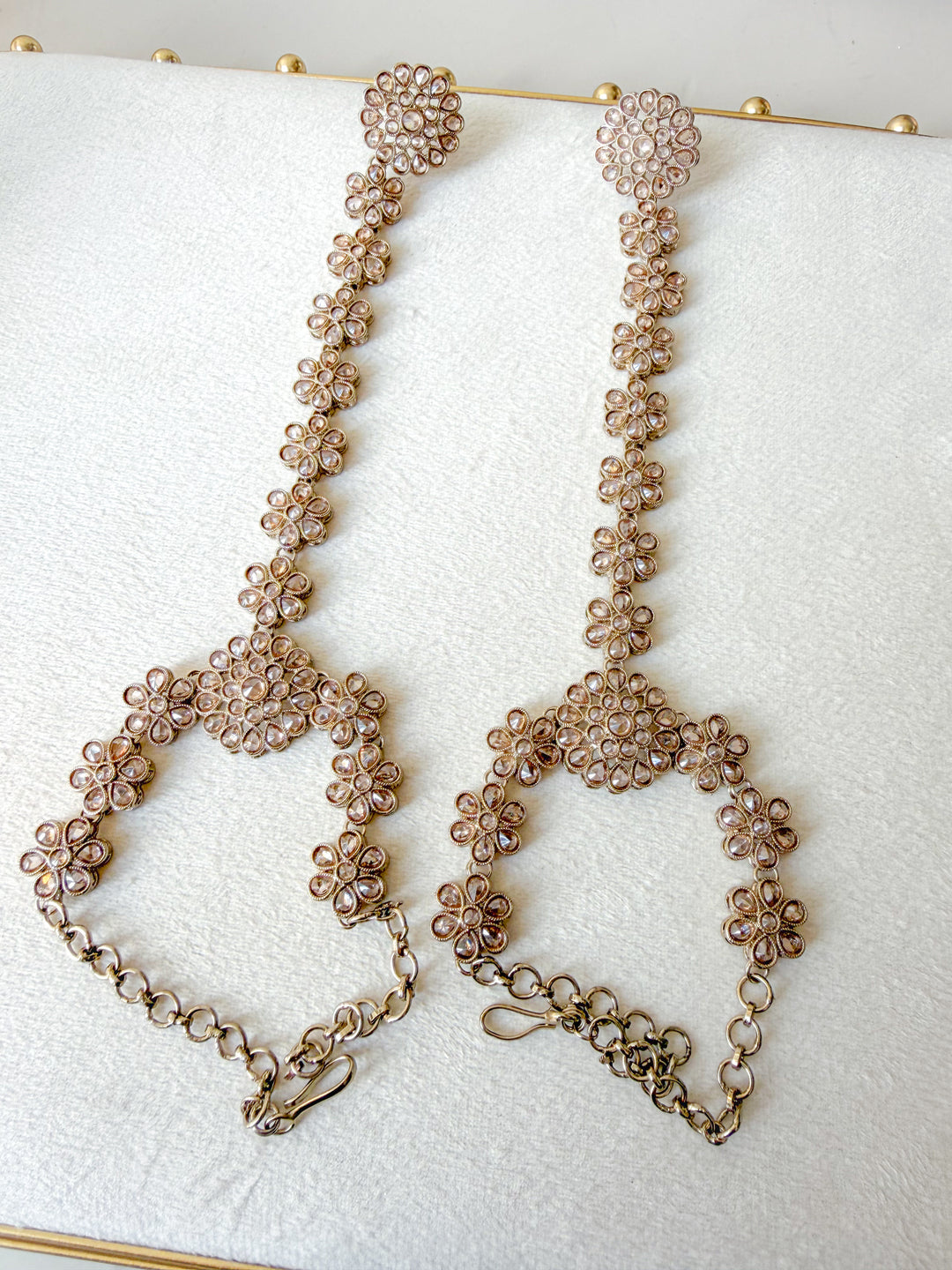 Arushi handsieraden