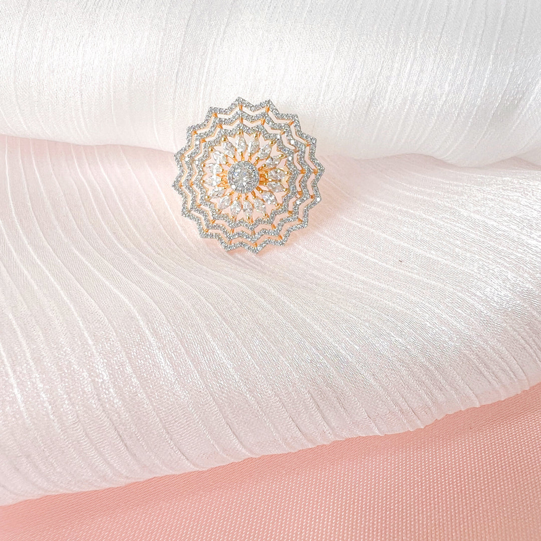 Ring bezet met schitterende zirkonia's