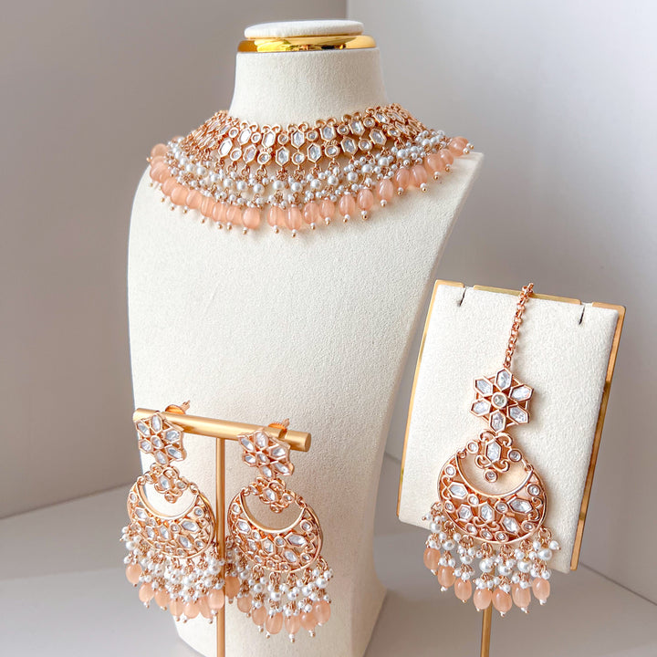 Ishana set