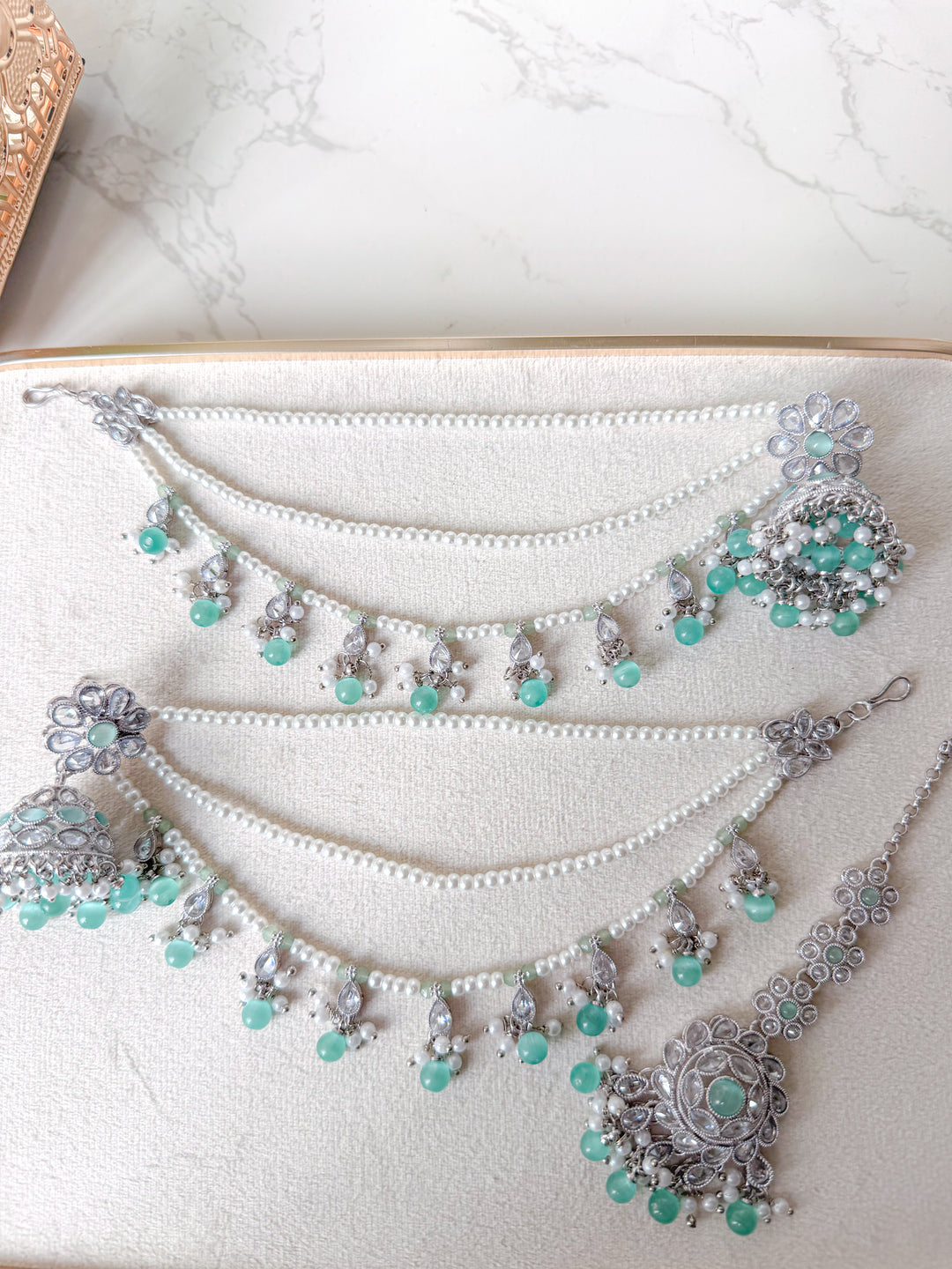 Manisha oorbellen met haarketting