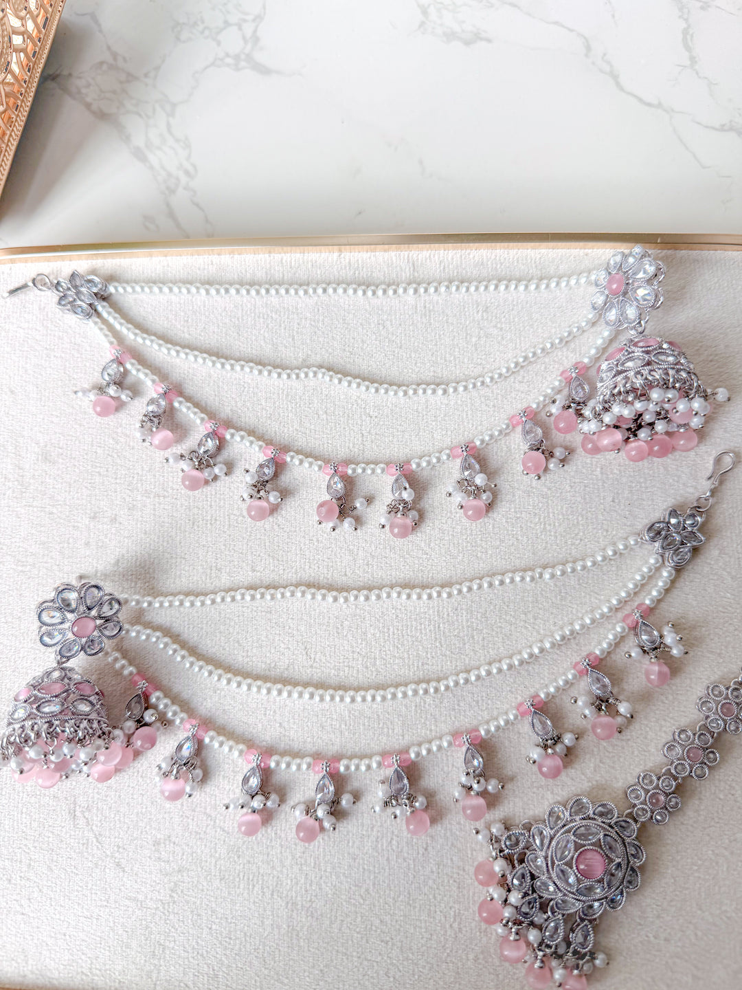 Manisha oorbellen met haarketting