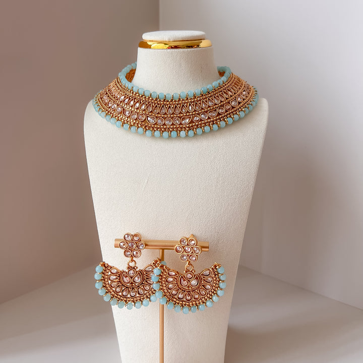 Vaneeta set