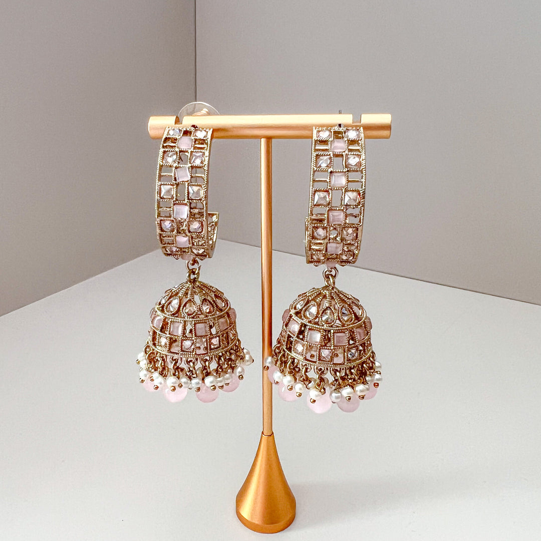 Indiase jhumka oorbellen goud