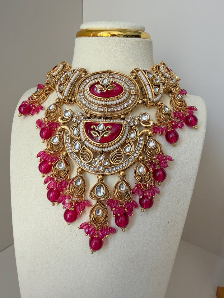 Sharvari sieradenset fuchsia