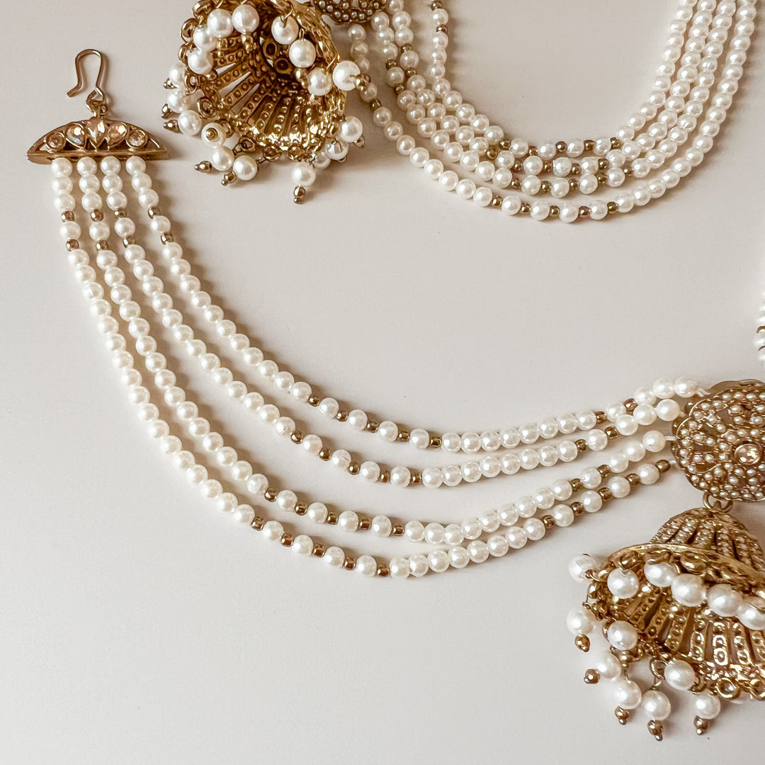 Vanshika oorbellen met haarketting