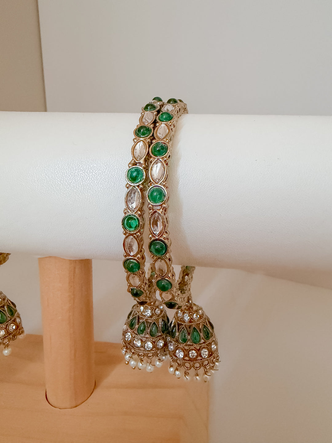 Indra armbanden groen