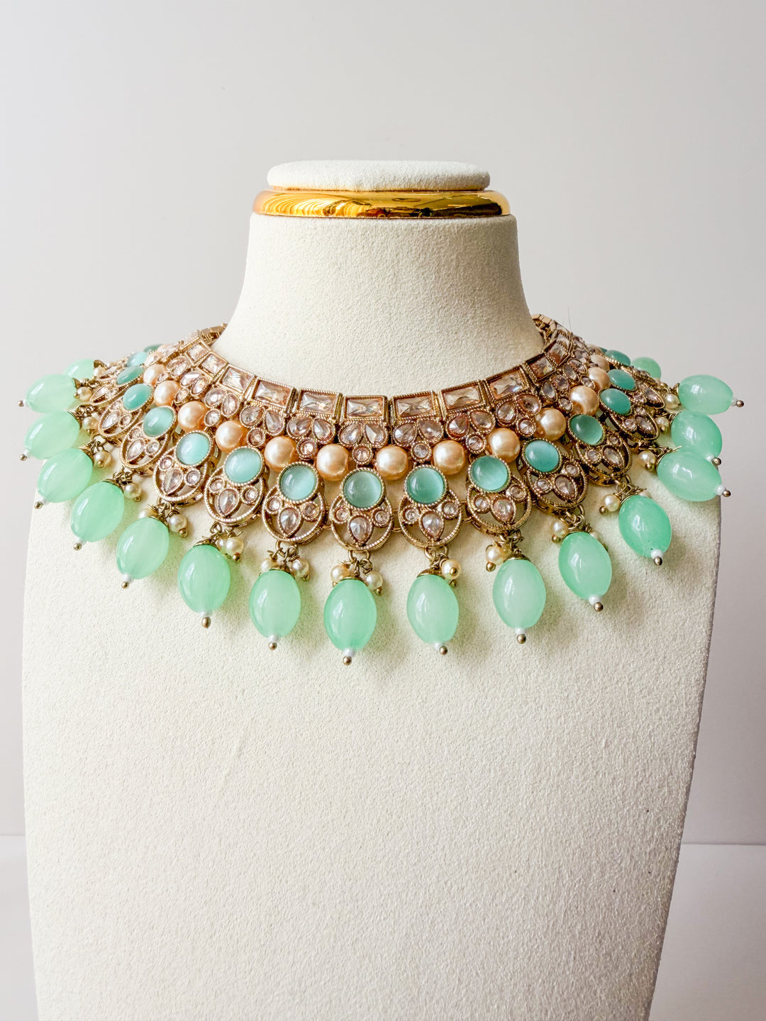 Dishani sieradenset met mintgroene kralen