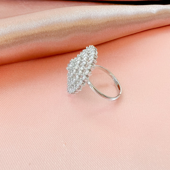 Monakshi ring