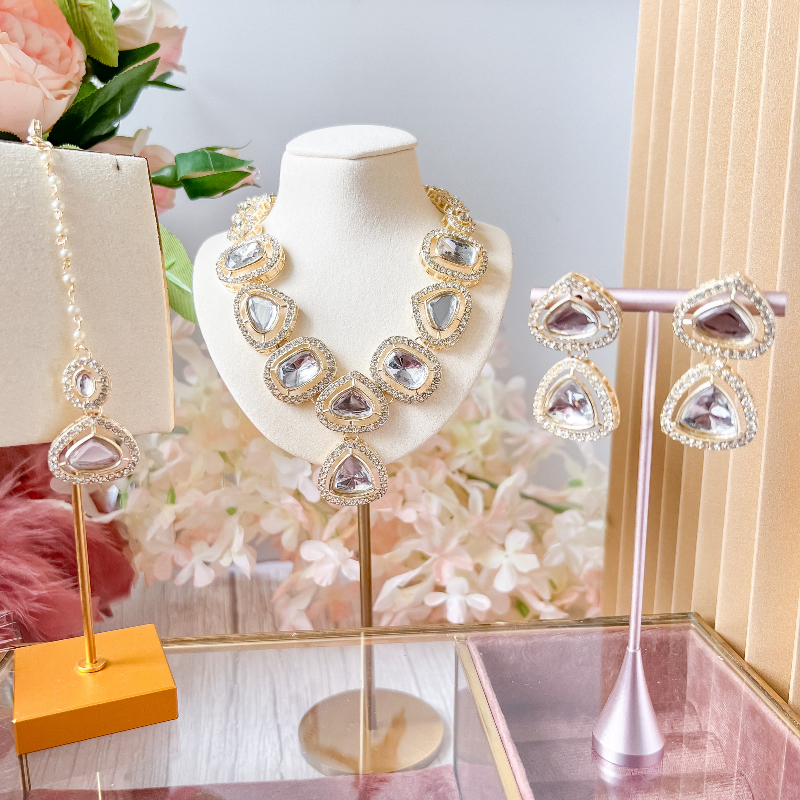 Rushani set
